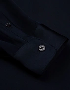 Susan Blus Siden Navy