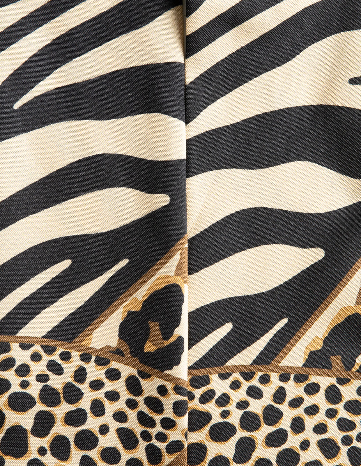 Twilly Scarf in Silk Black
