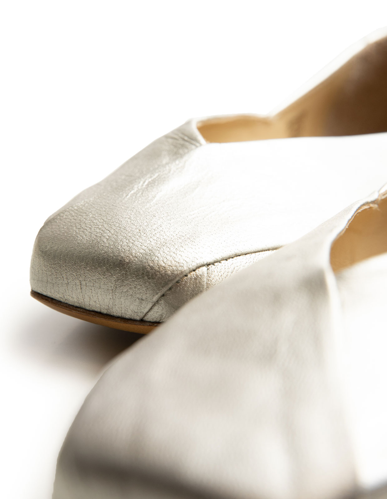 Ylena Slip-In Silver
