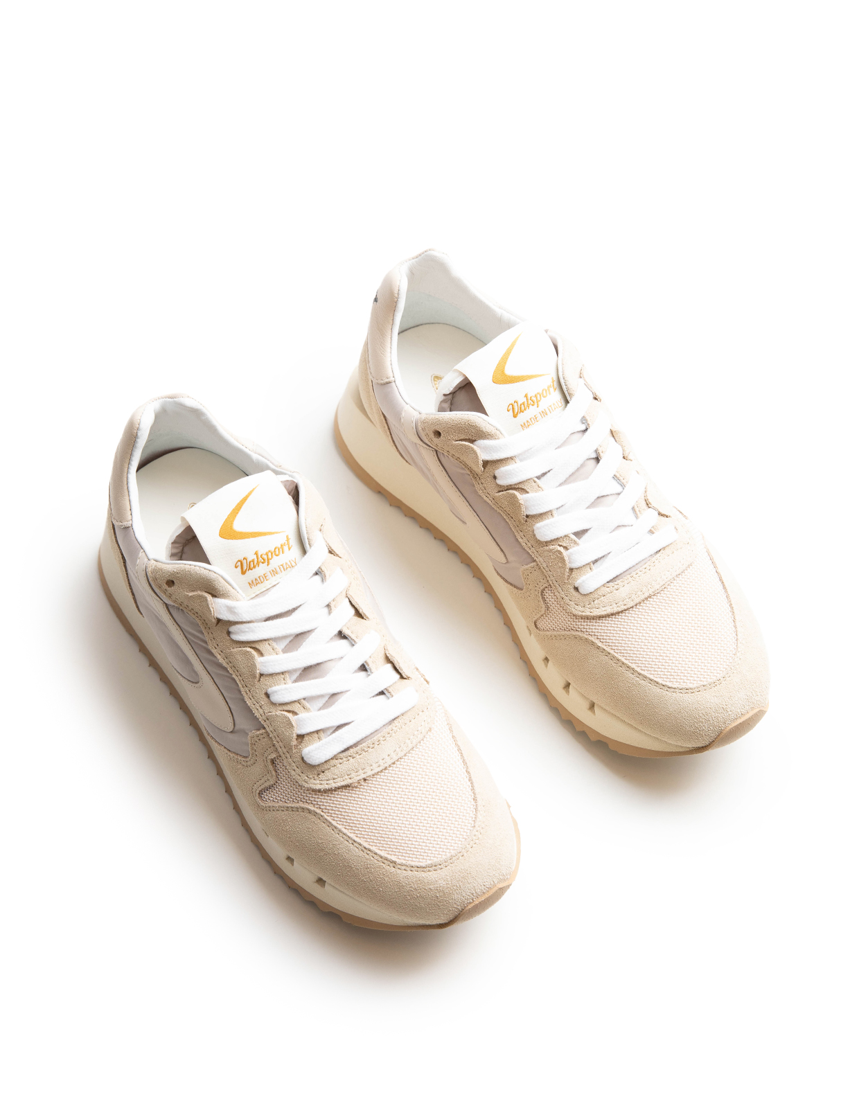 Magic Run Sneakers Beige