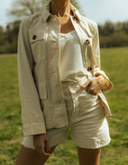 Tilly Jacka Ljusbeige