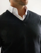 Tröja V-ringad Merinoull Svart S