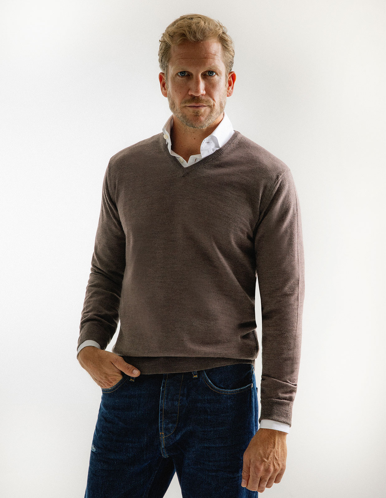 Tröja V-ringad Merinoull Ljusbrun