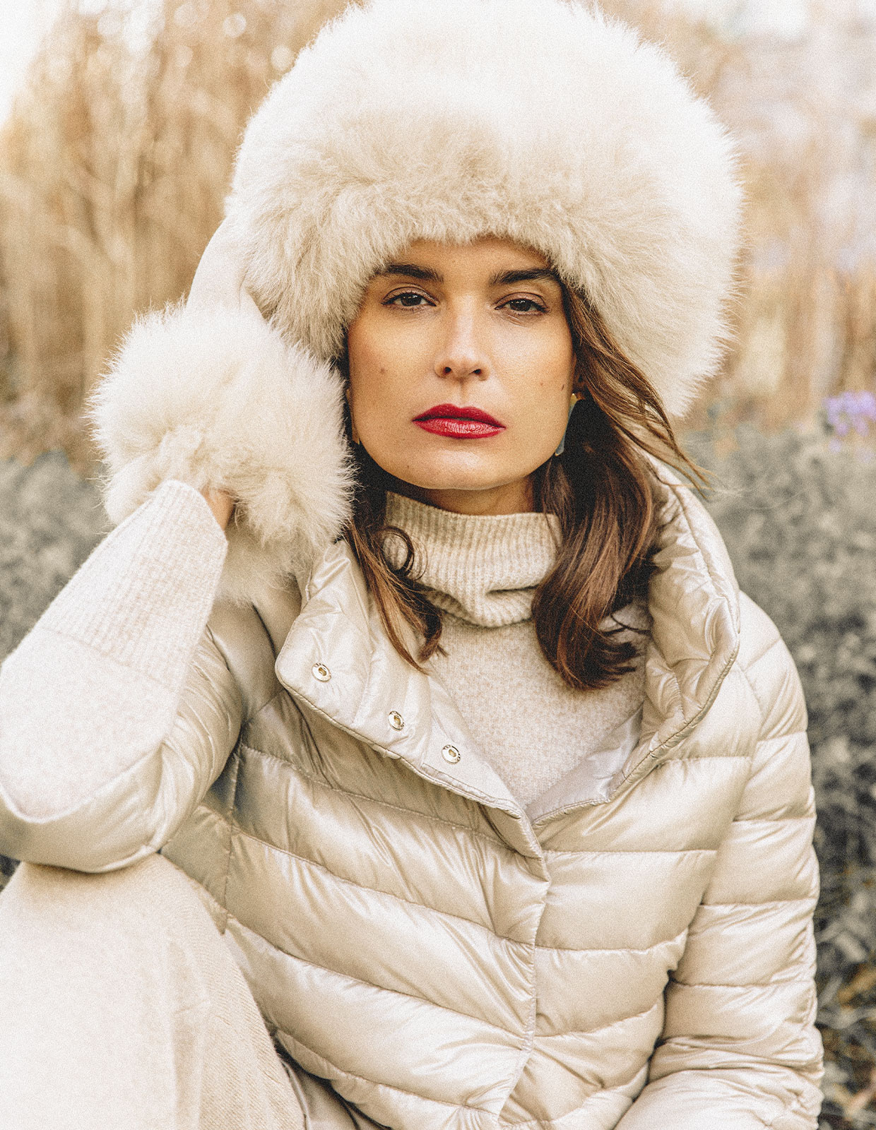 Ultralight Short Down Jacket Beige 40