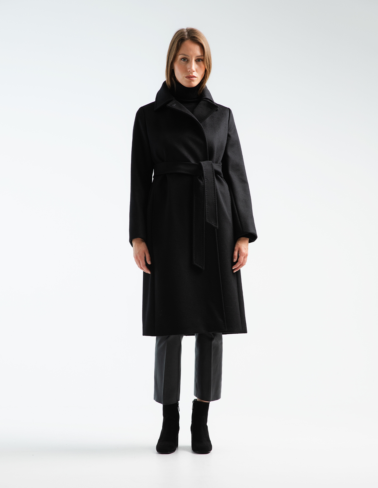 Collage Kappa Ull Svart