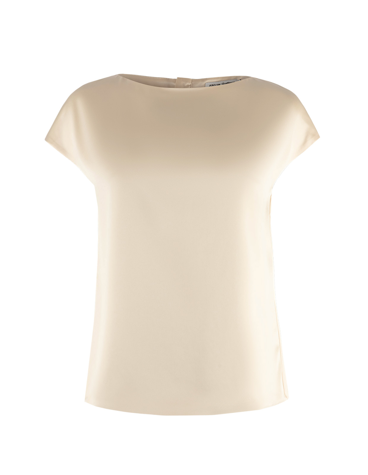 Yui Top Benvit