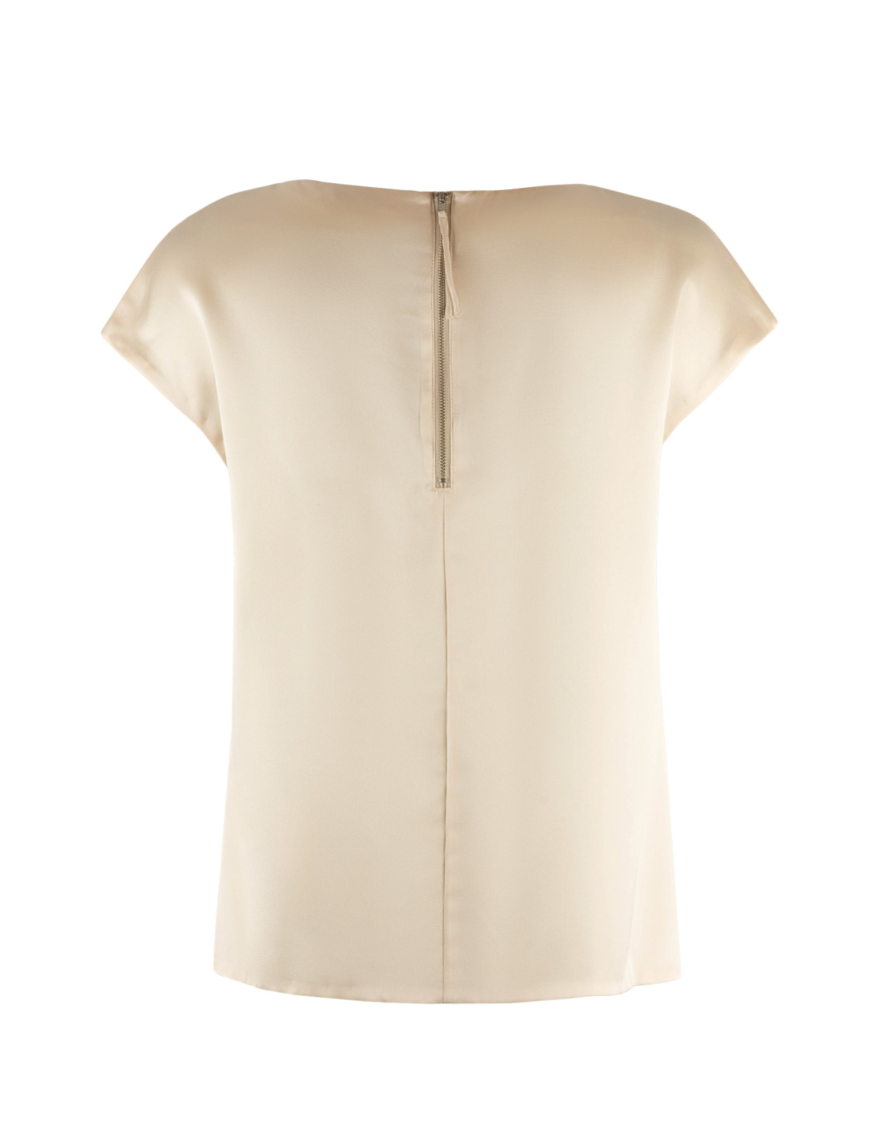 Yui Top Benvit