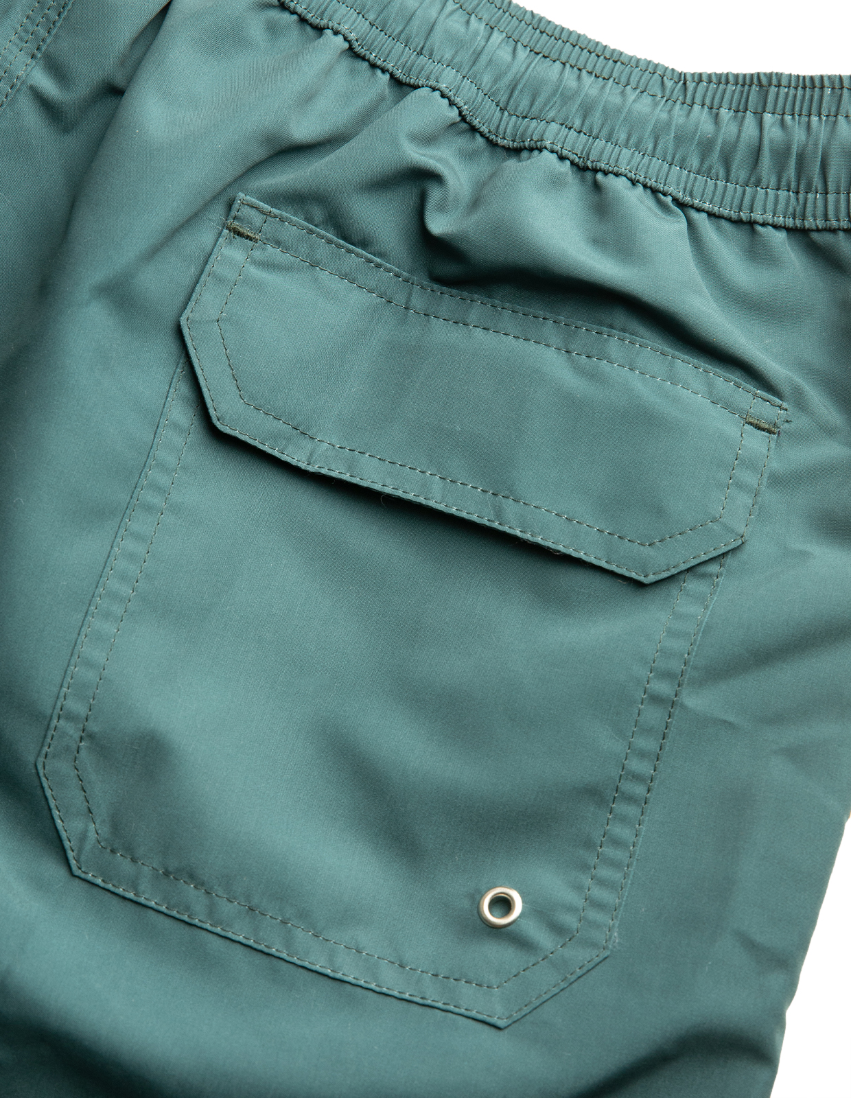 Badshorts Olivgrön L