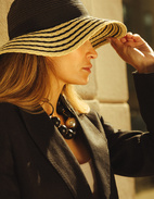 Macy Braid Hatt Svart/Beige