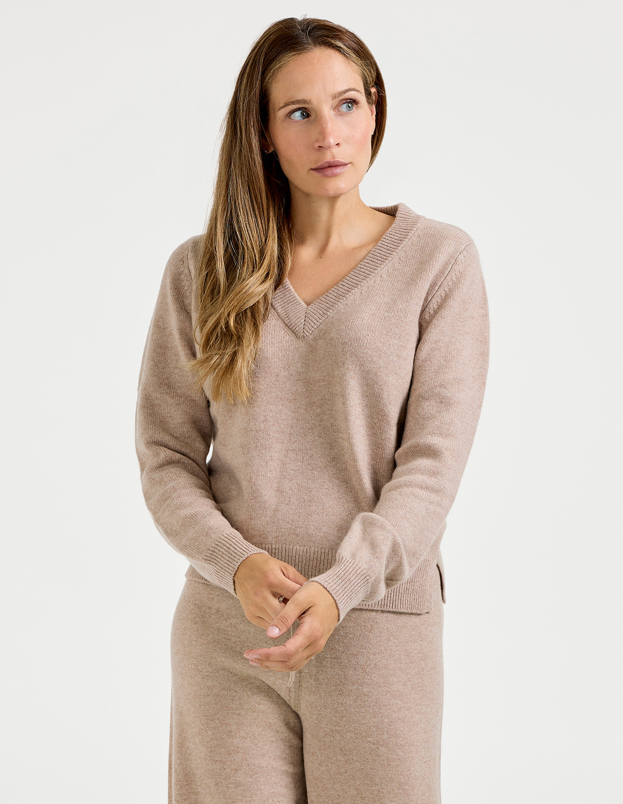 Susanna V-ringad Tröja Cashmere Sand