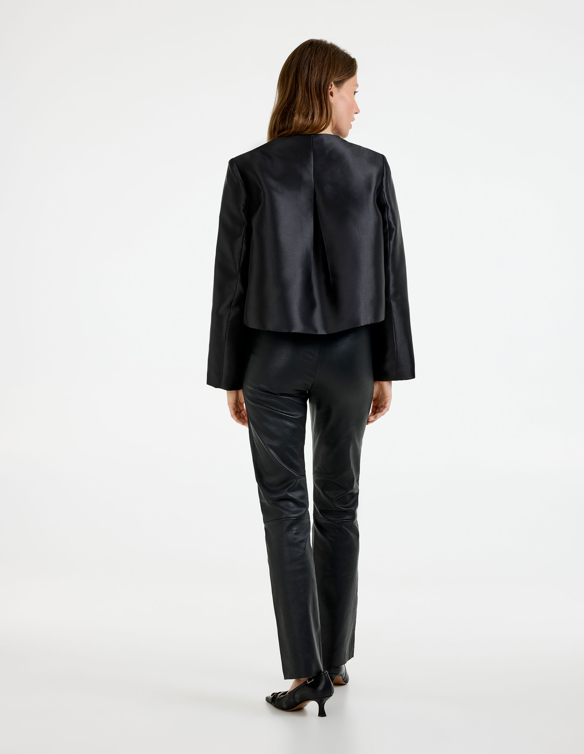 Ruthie Blus Svart