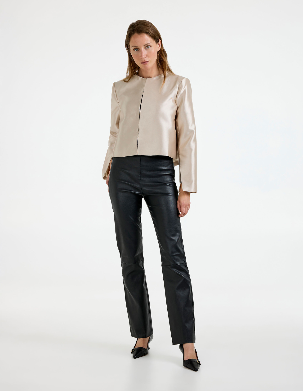 Ruthie Blus Ljusbeige L