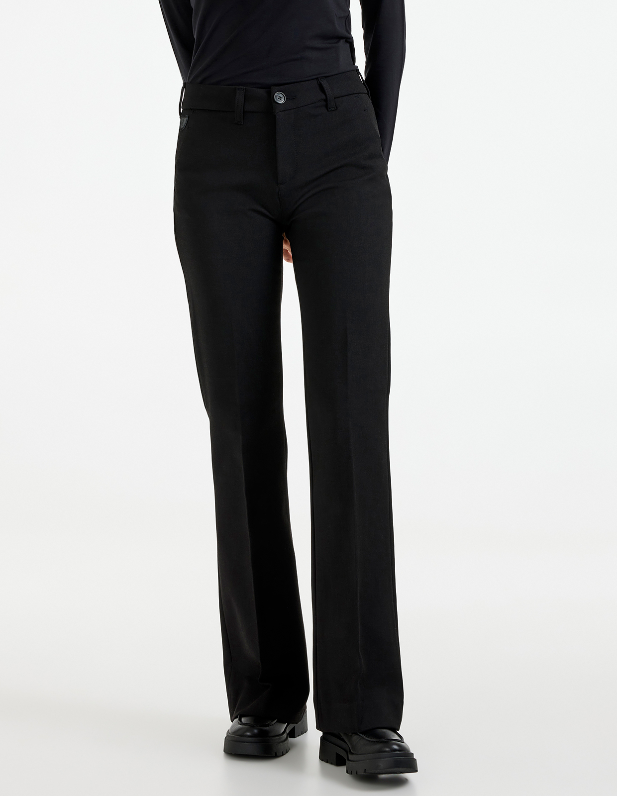 Sylvia Suple Byxa Svart