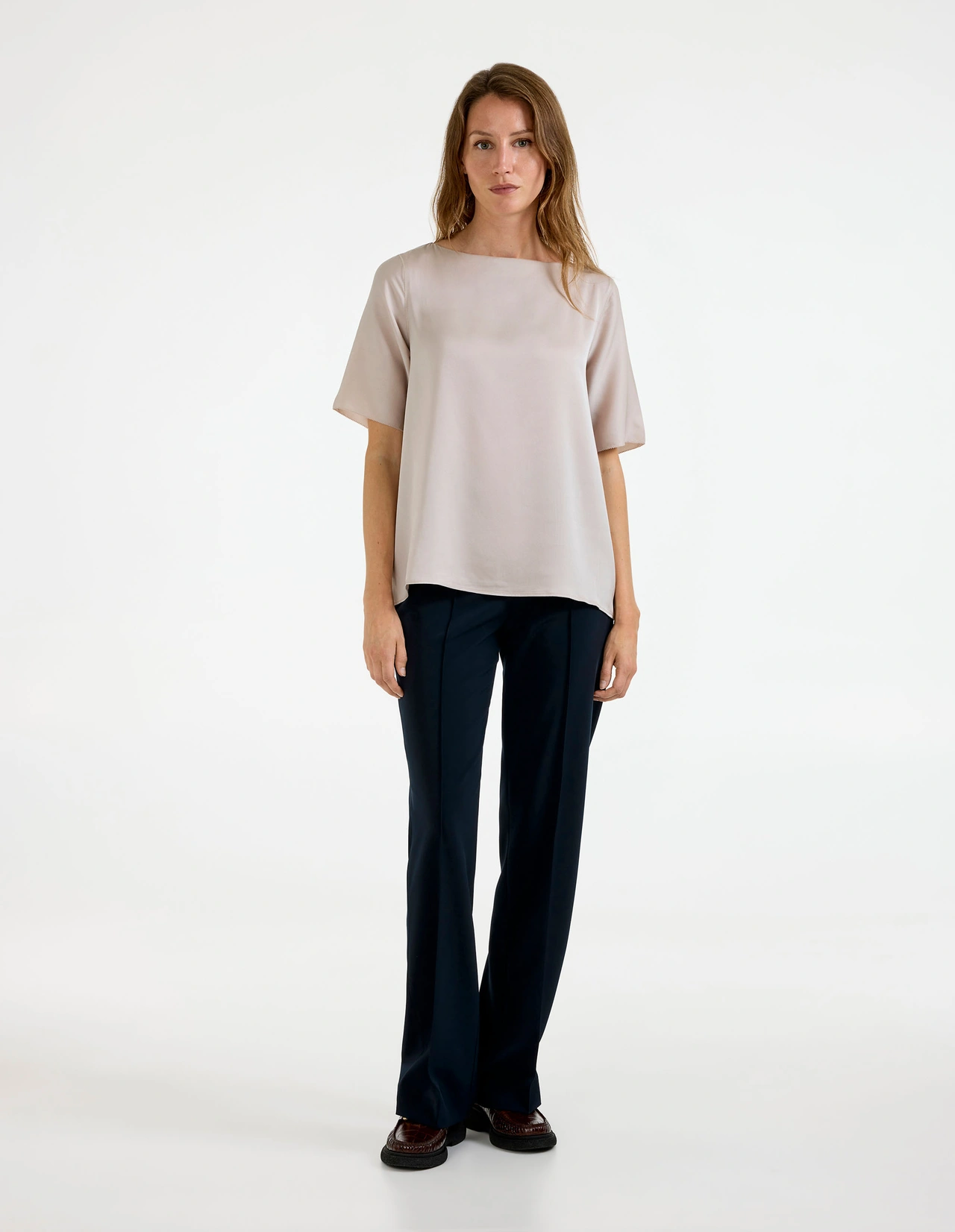 Yoli Blus Siden Ljusbeige