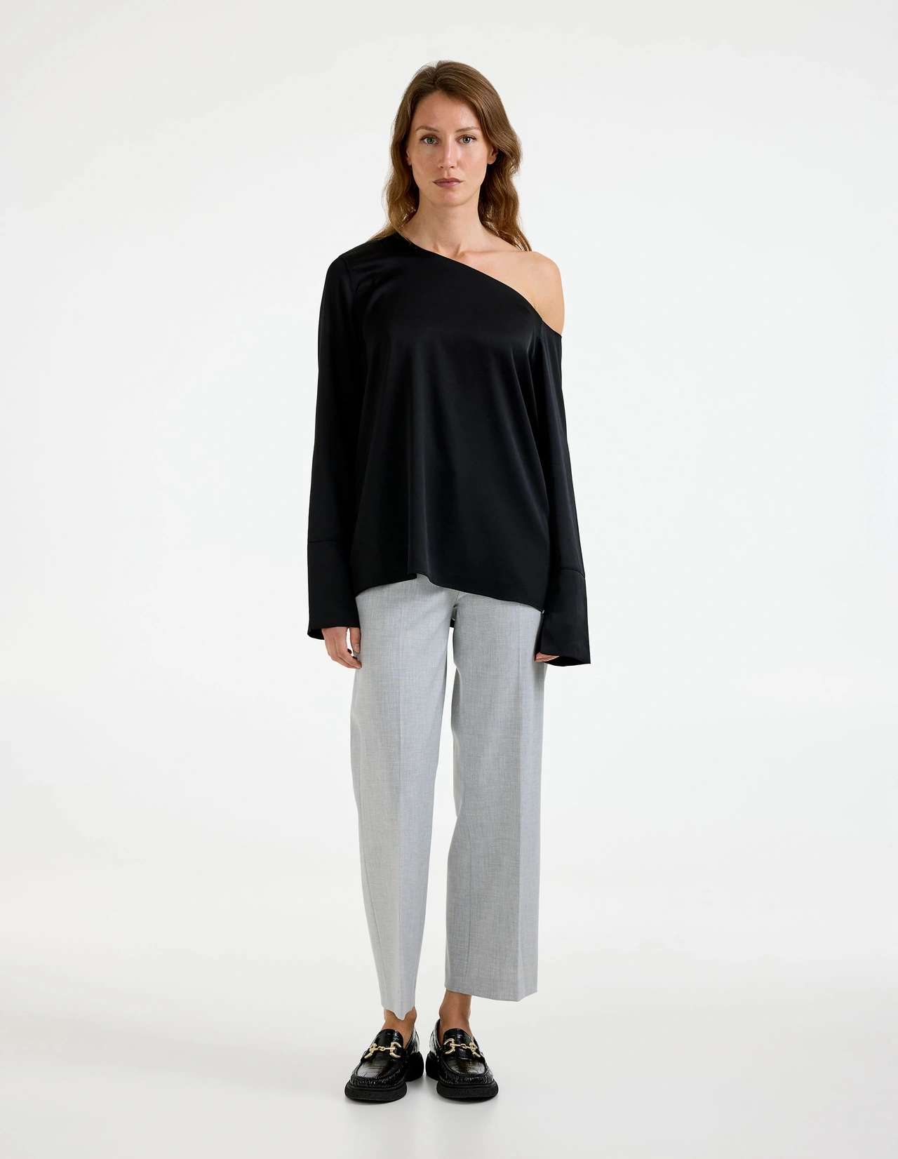 Chiney Off Shoulder Silk Blouse Svart L