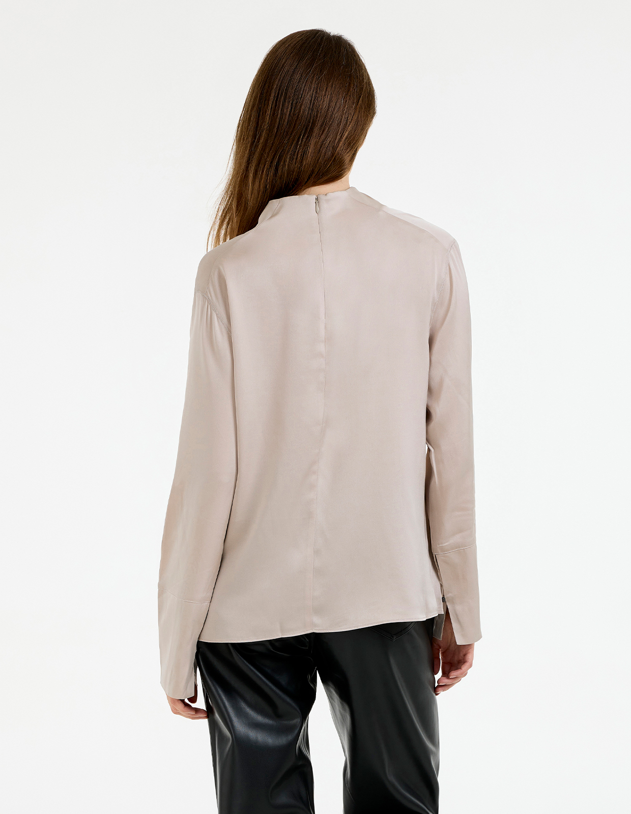 Ayumi Blus Siden Ljusbeige