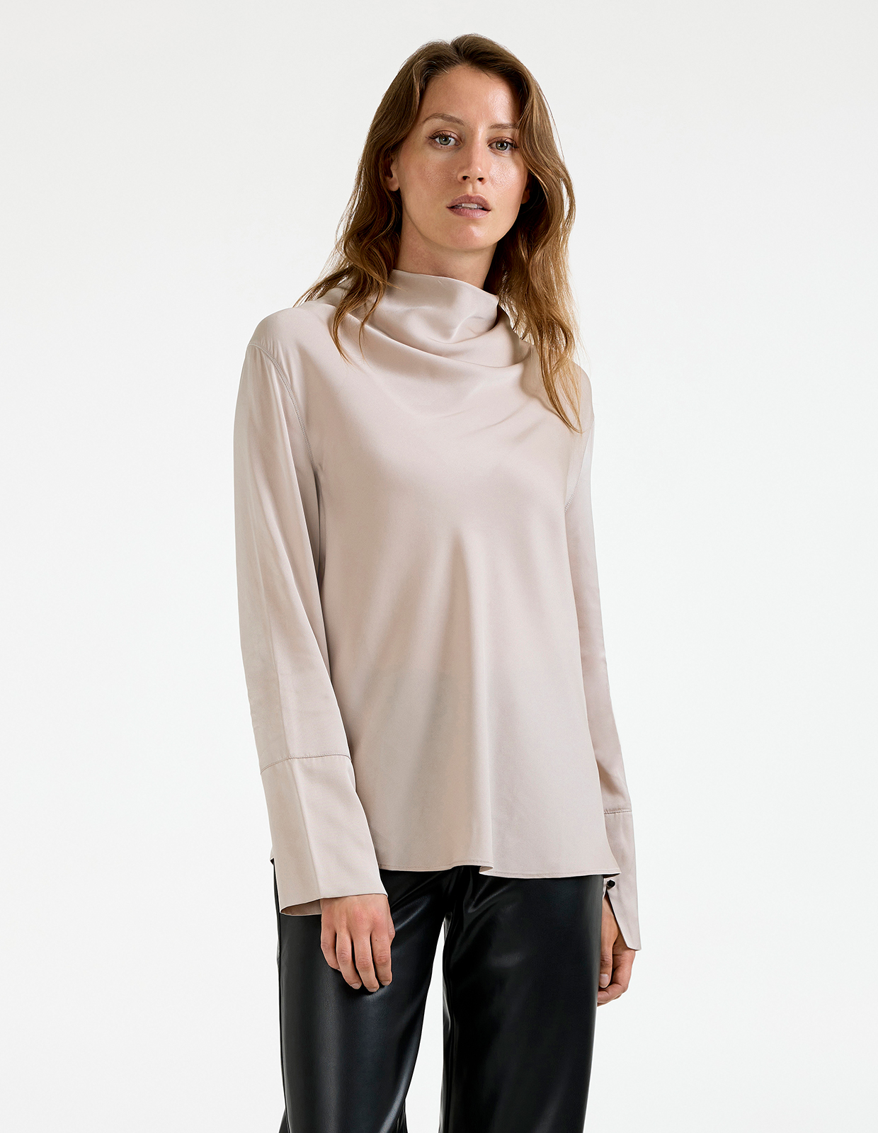 Ayumi Blus Siden Ljusbeige L