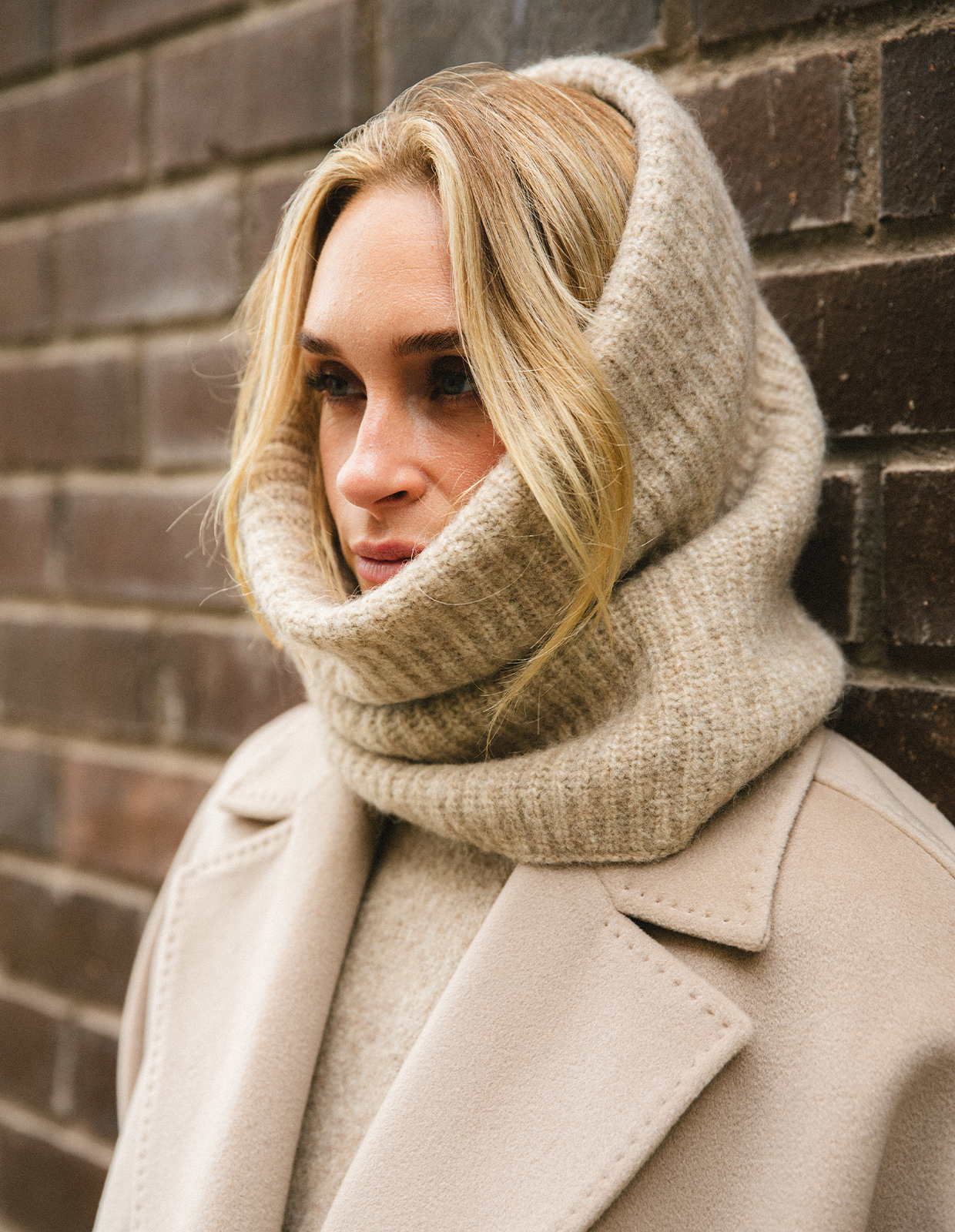 Sally Halskrage Beige One Size