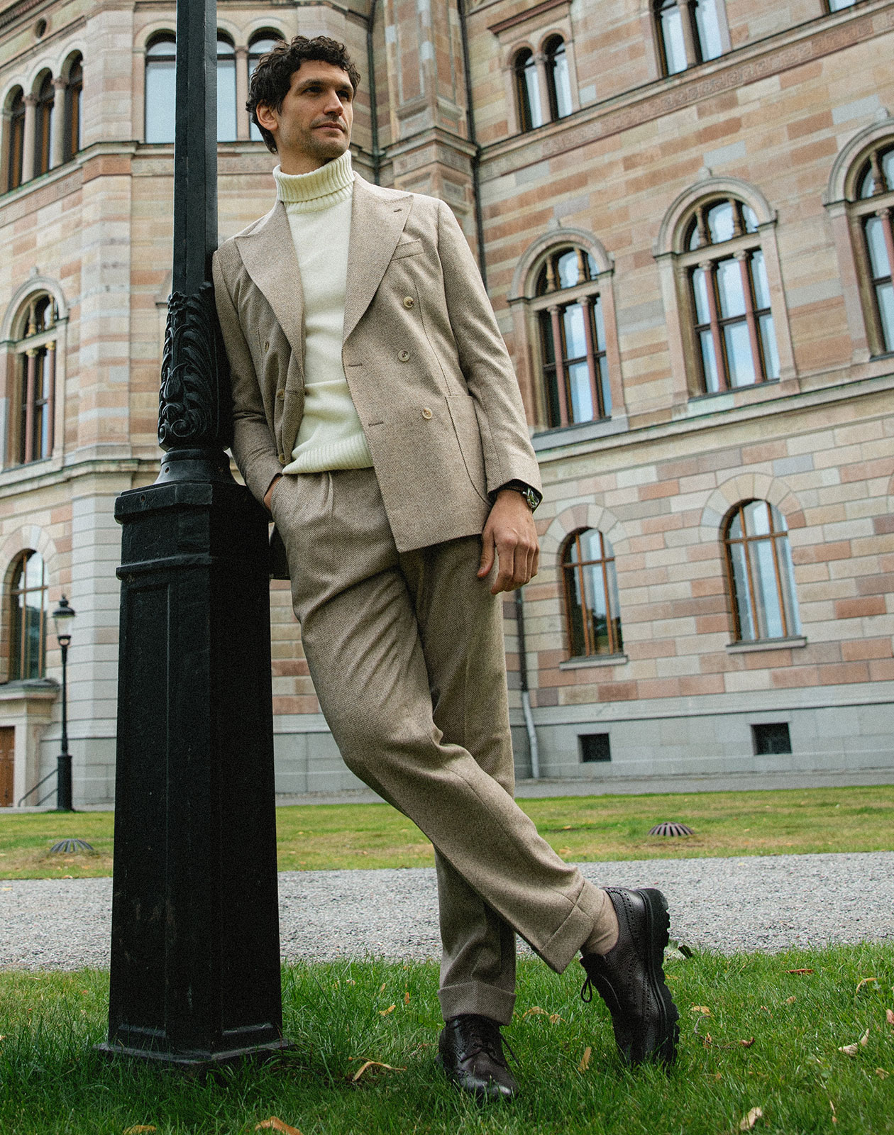 Firenze Byxa Frontveck Moon Tweed Fiskben Beige