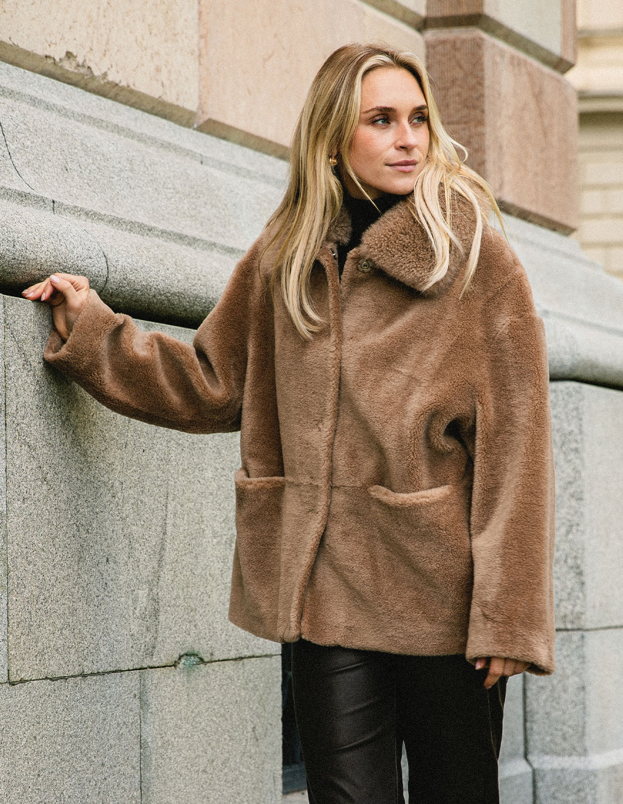 Firene Jacka Ull Beige