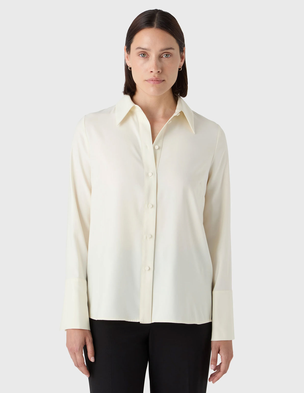 Leonie Blus Benvit