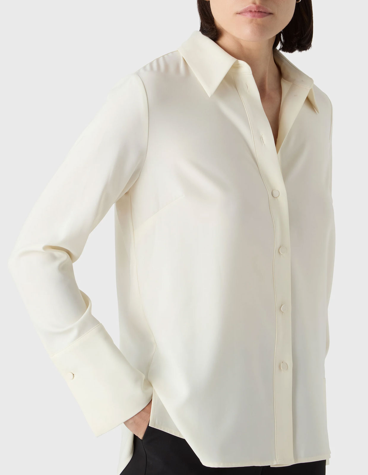 Leonie Blus Benvit
