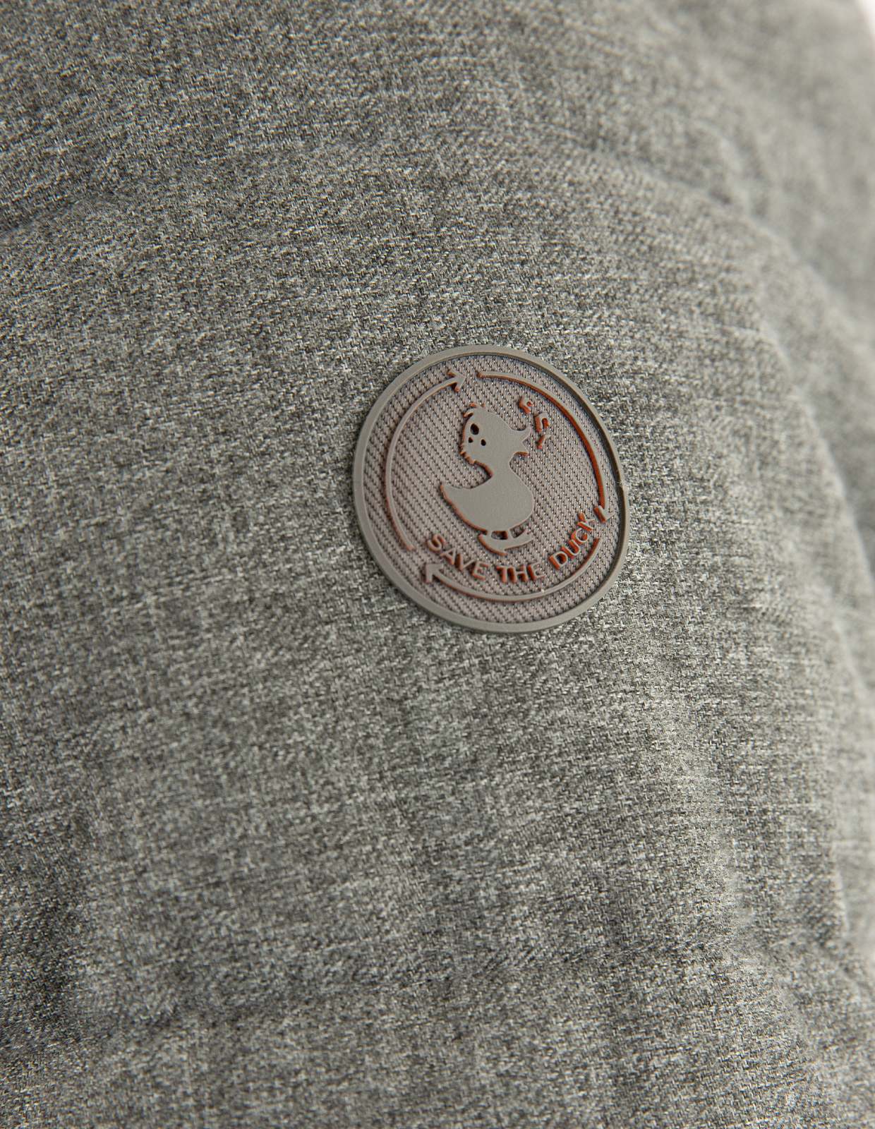 Constantin Jacka Gråmelerad