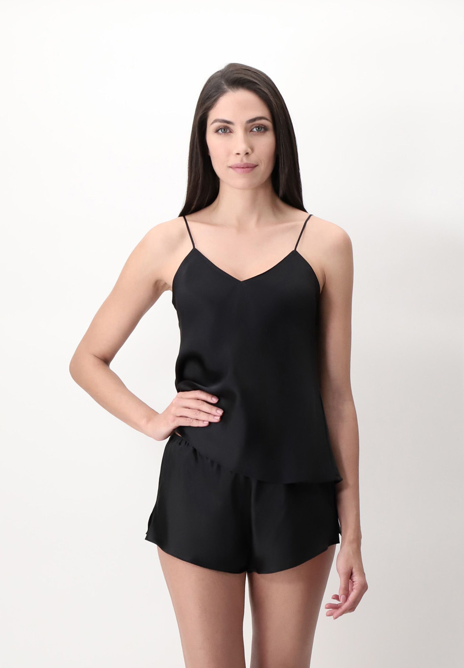 Nattlinne Siden Svart