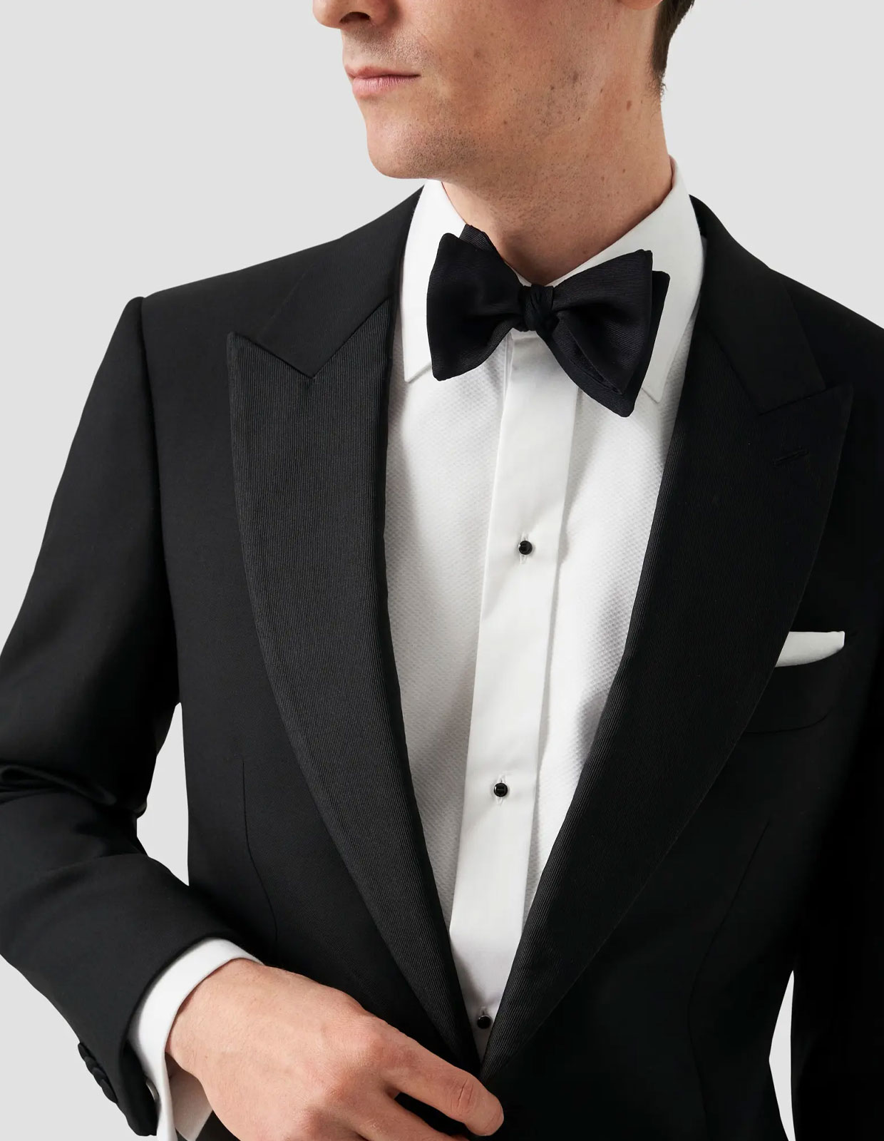 Fluga Siden Oknuten Svart