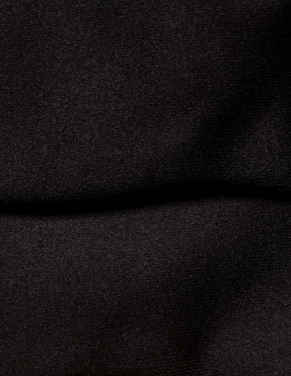 Fluga Siden Oknuten Svart