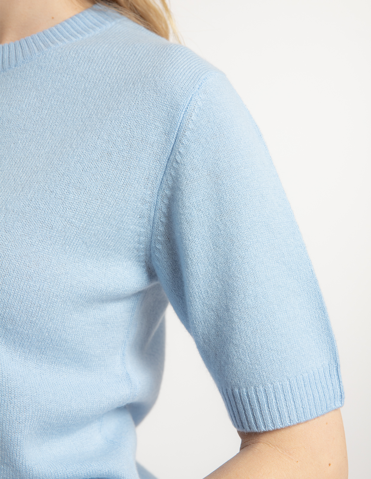 Signe T-shirt Ull/Cashmere Ljusblå