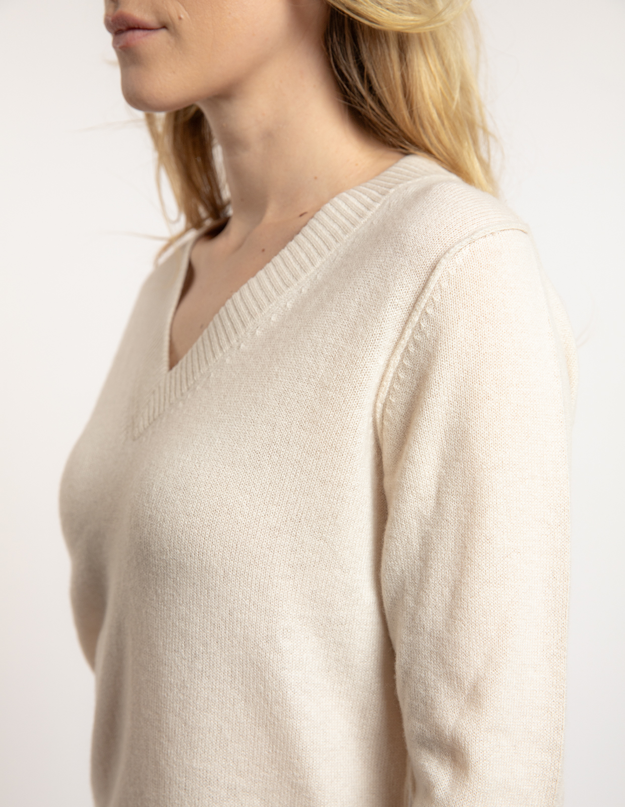 Sol V-Neck Ull/Cashmere Ljusbeige