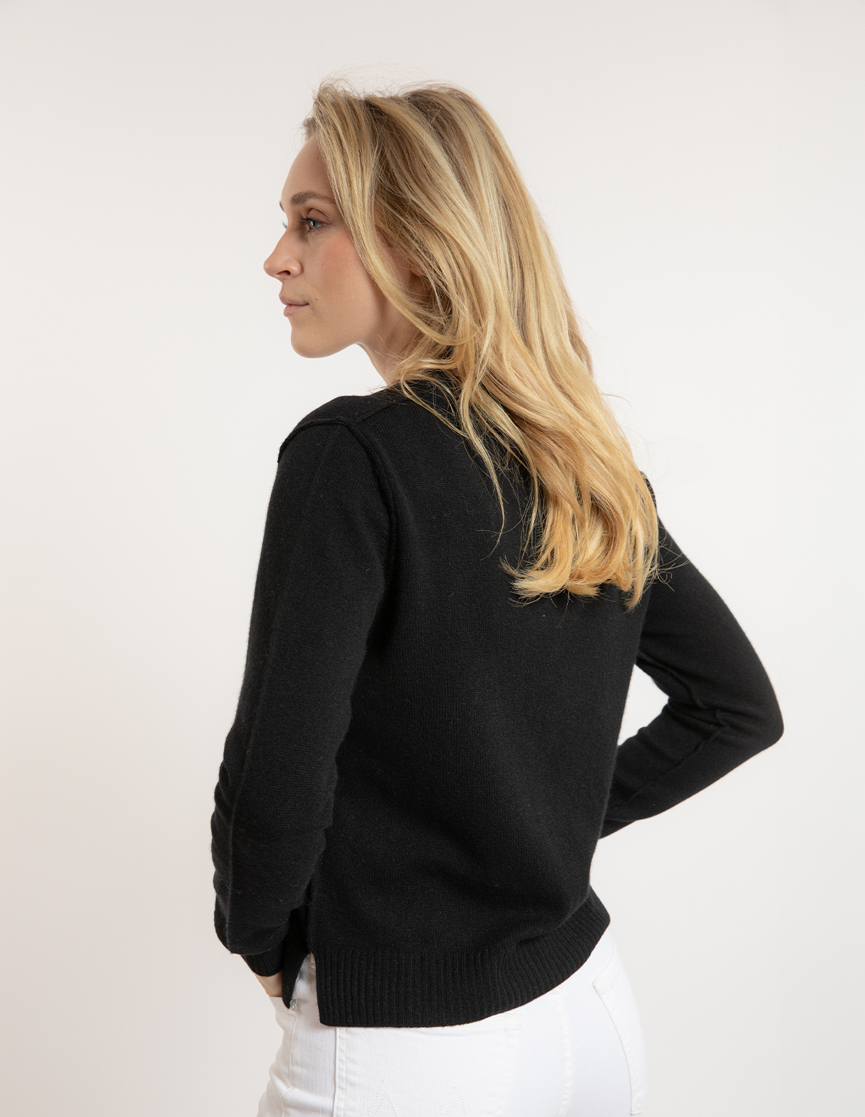 Sol V-Neck Ull/Cashmere Svart