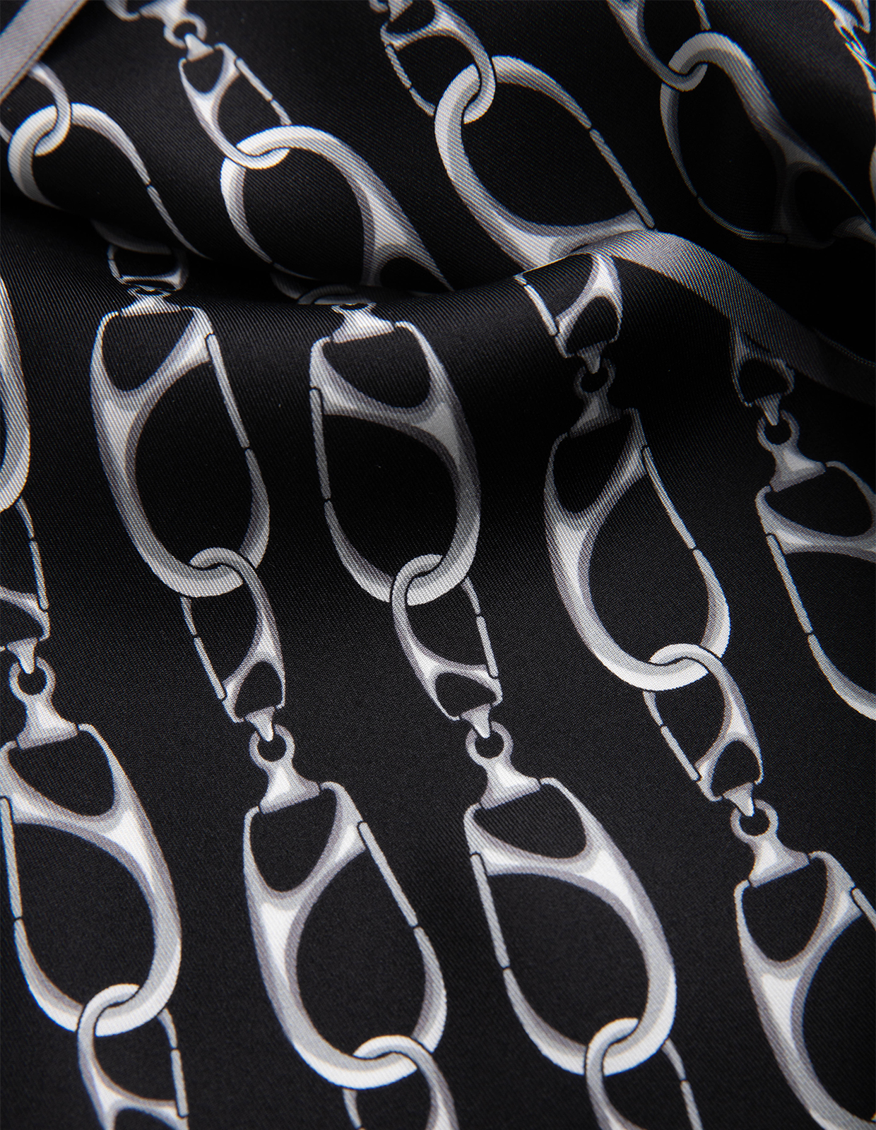 Logo Scarf Siden Svart One Size