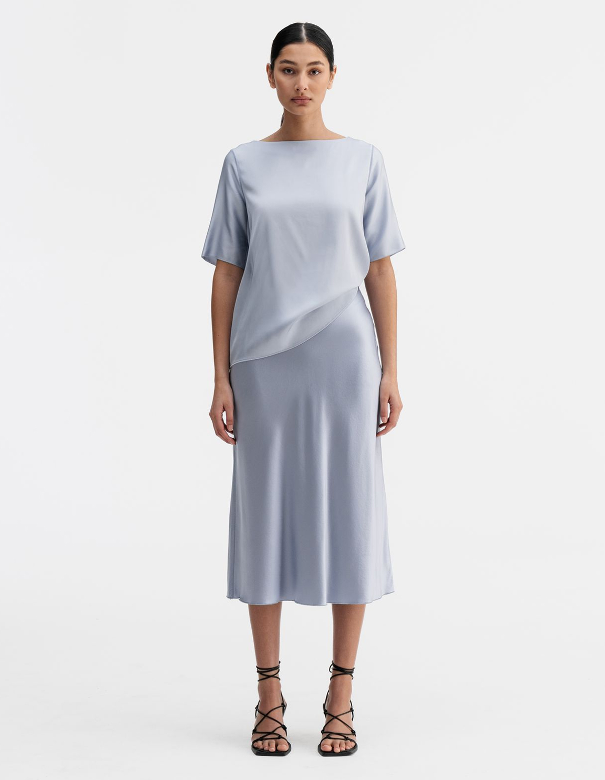 Yoli Blus Siden Ljusblå