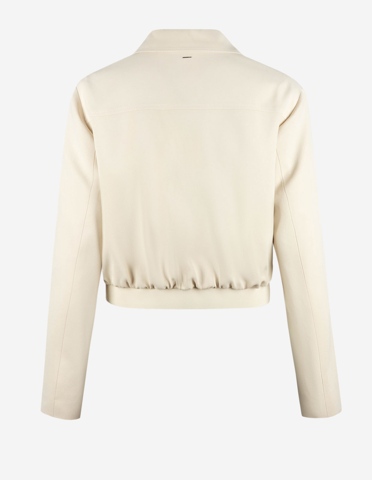 Jocalena Jacka Benvit