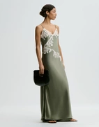 Vera Klänning Mossgrön