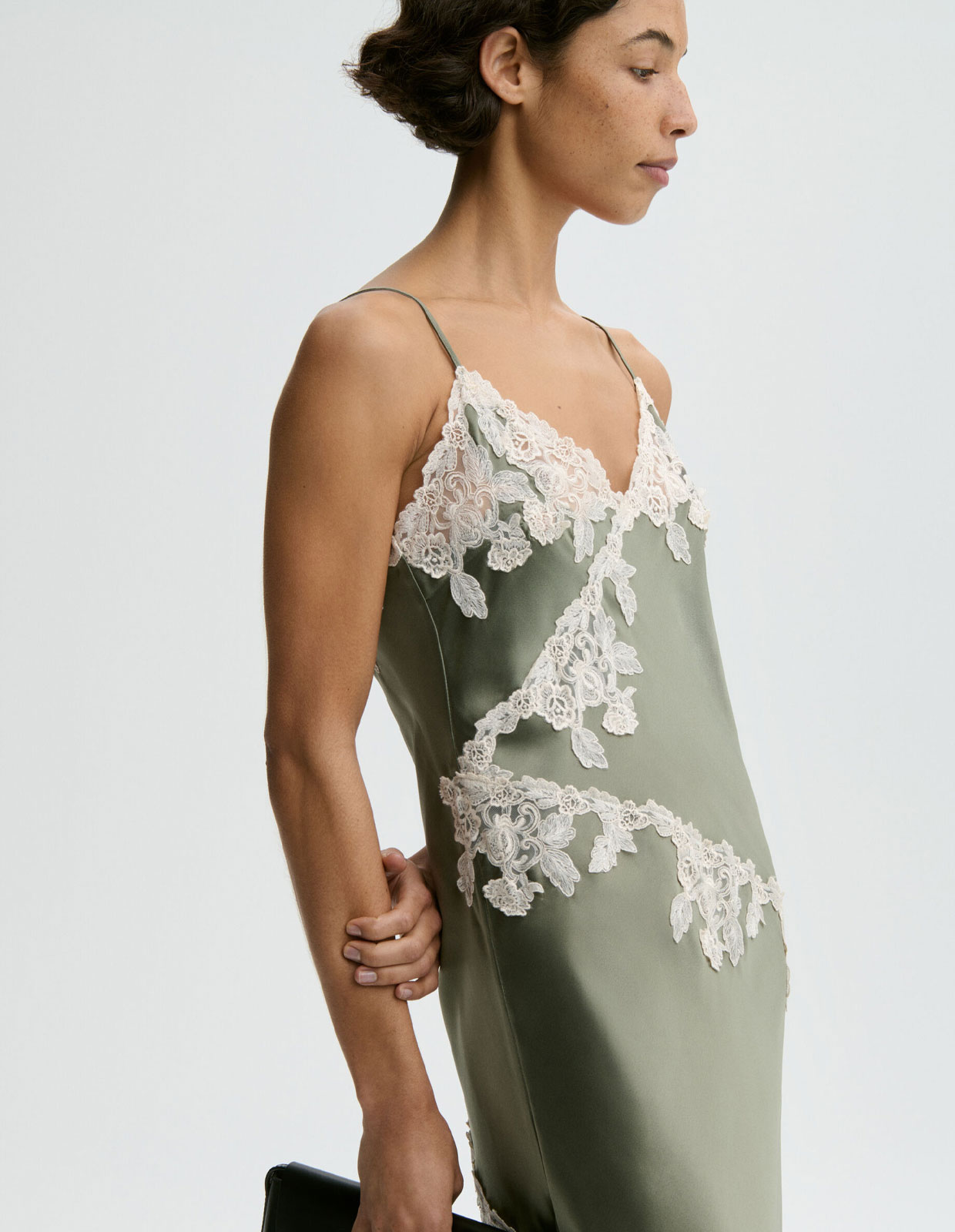 Vera Klänning Mossgrön