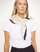 Poula Scarf Svart Prickig One Size