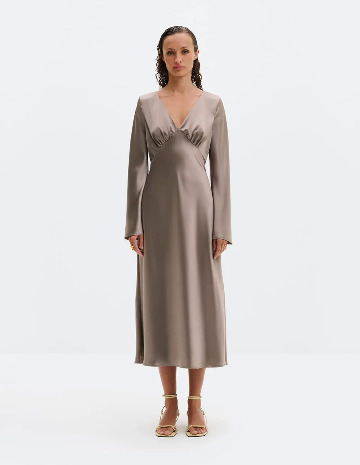 Carolina Klänning Gråbeige