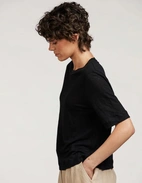 Helmi T-Shirt Svart