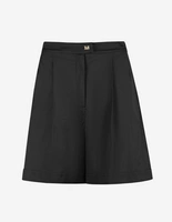 BCHMedeola Shorts Svart