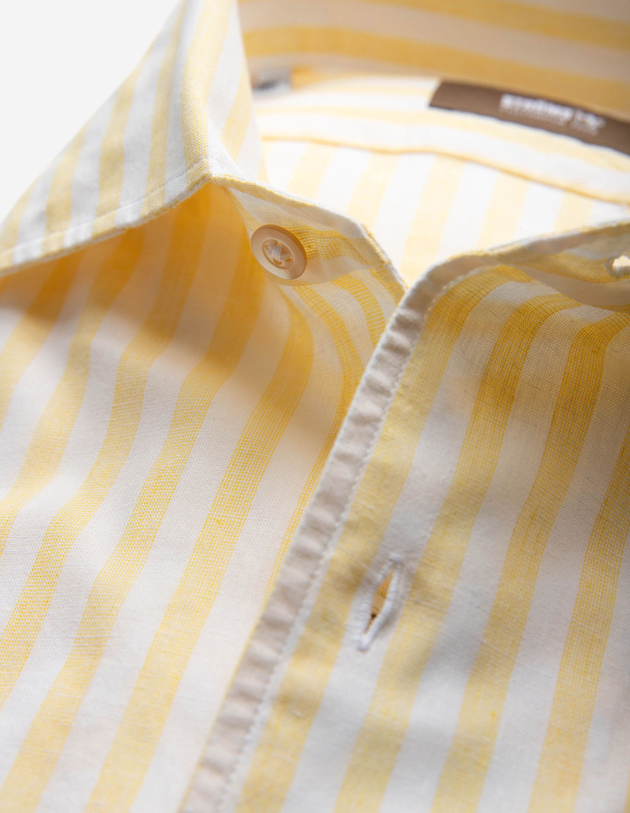 Casual Fit Skjorta Helskuren Krage Bomull Linne Randig Gul/Vit